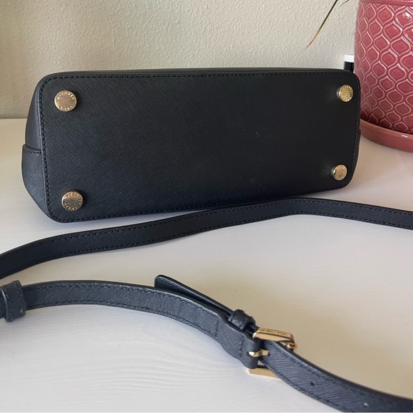 MICHAEL KORS BLACK SHOULDER BAG - Picture 10 of 12